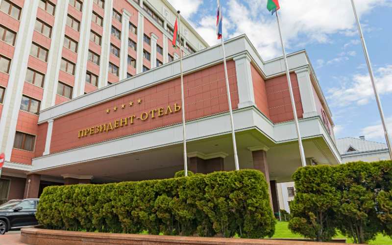 Выбирайте специальные тарифы «Длительное проживание» или «Выходного дня» и наслаждайтесь каждой минутой в «Президент-Отеле»