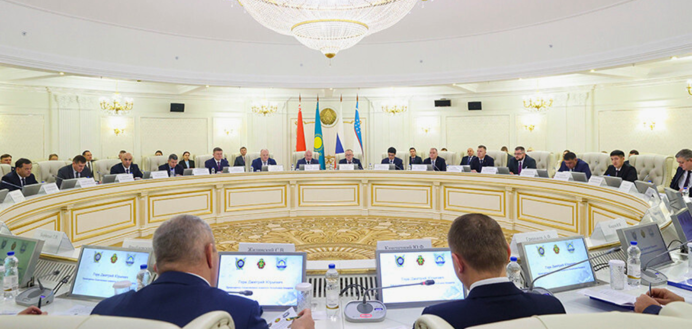 V Международная научно-практическая конференция "Основные направления совершенствования системы национальной безопасности": Фотография